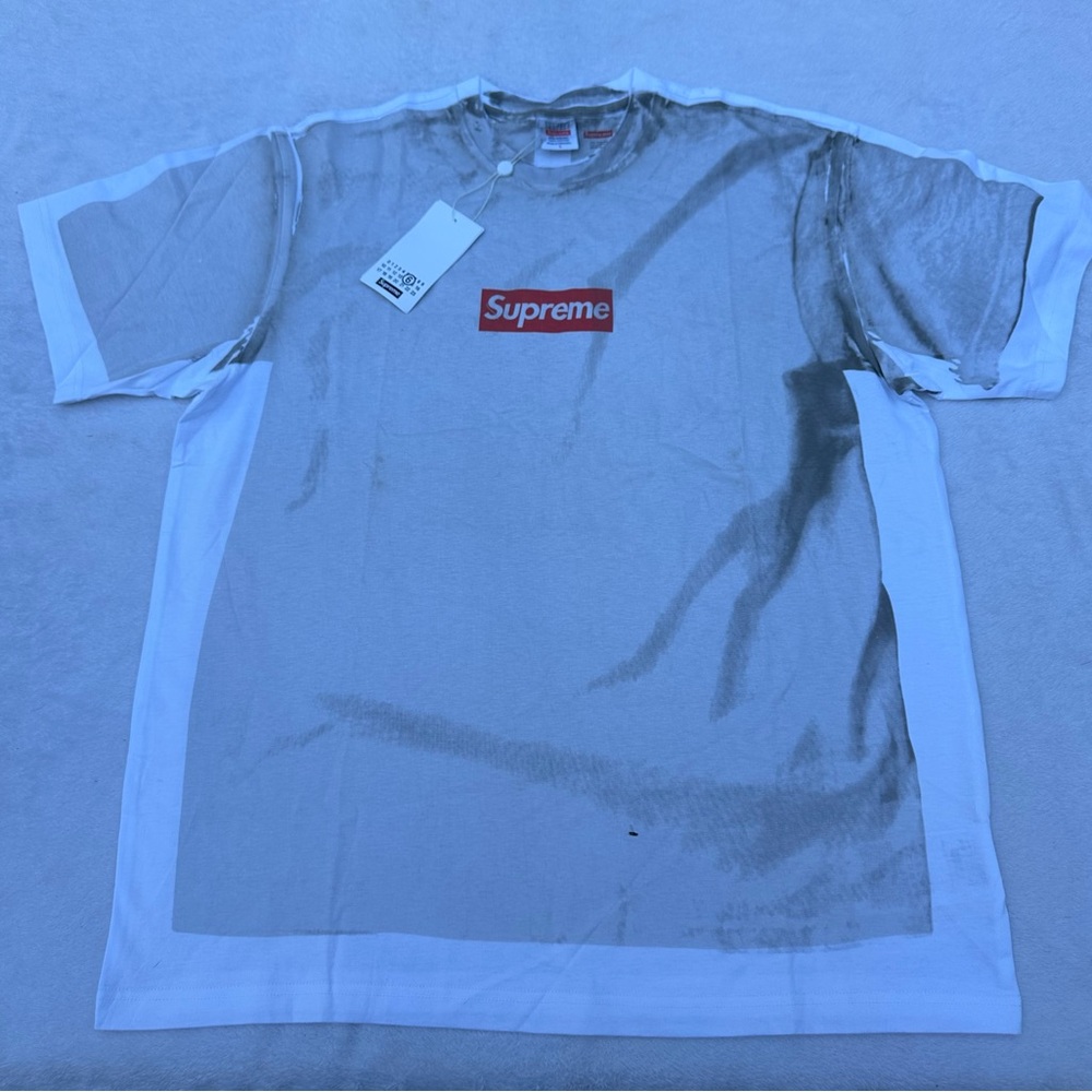 Supreme x MM6 Maison Margiela Box Logo tee gray/white sizes Large & XLG…NWT